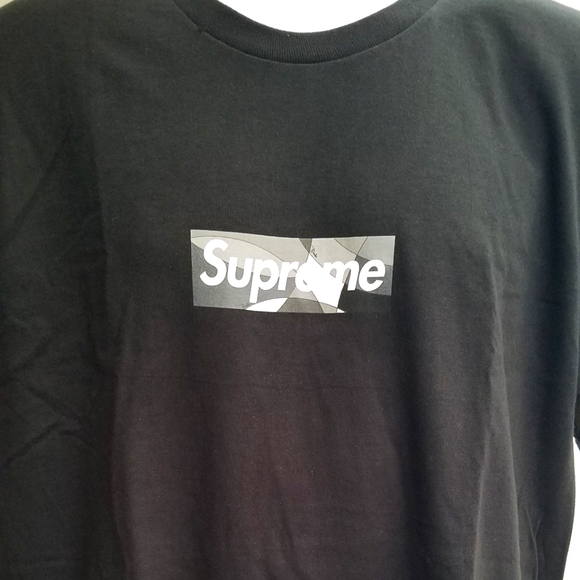 New Men's SUPREME Black Tee Shirt